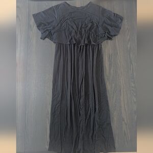 Isabel by Ingrid & Isabel | Short Sleeve Nursing Maternity Sheath Dress